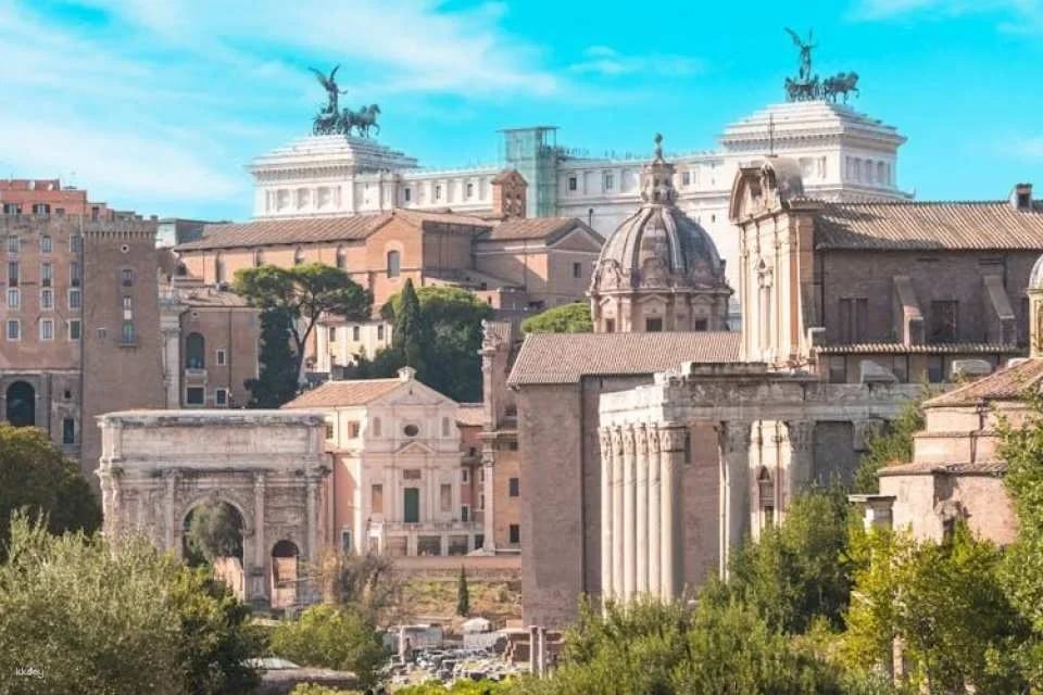 Colosseum, Roman Forum & Palatine Hill Guided Tour