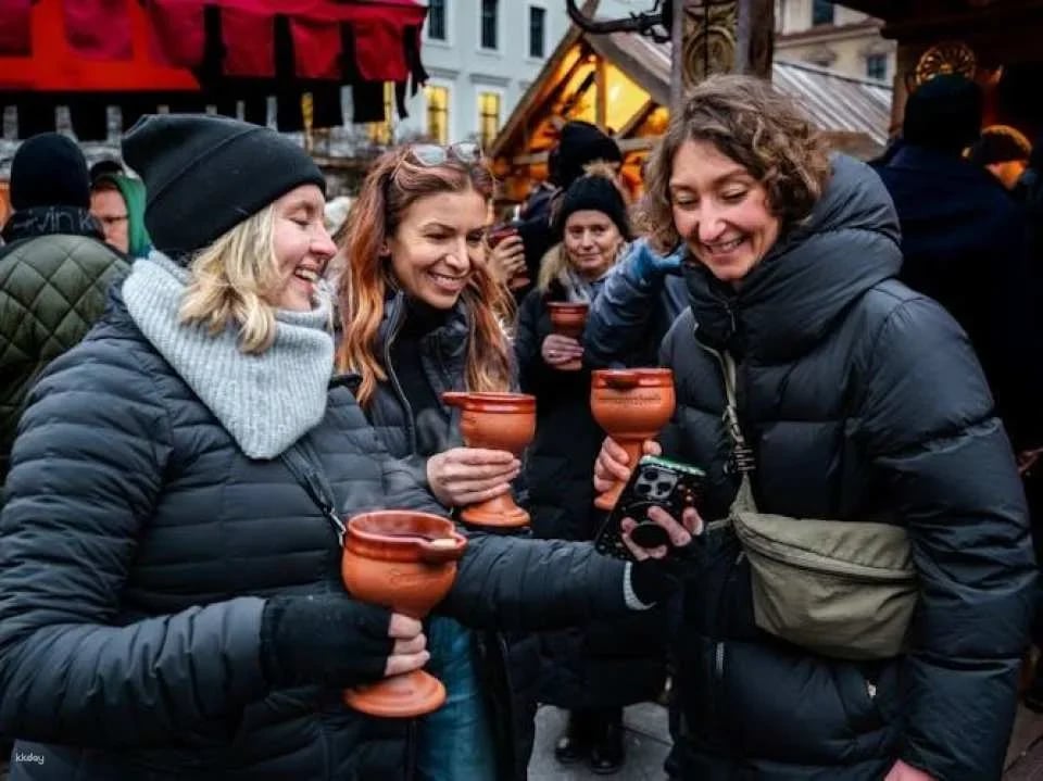 Munich Christmas market tour with traditional snacks and drinks