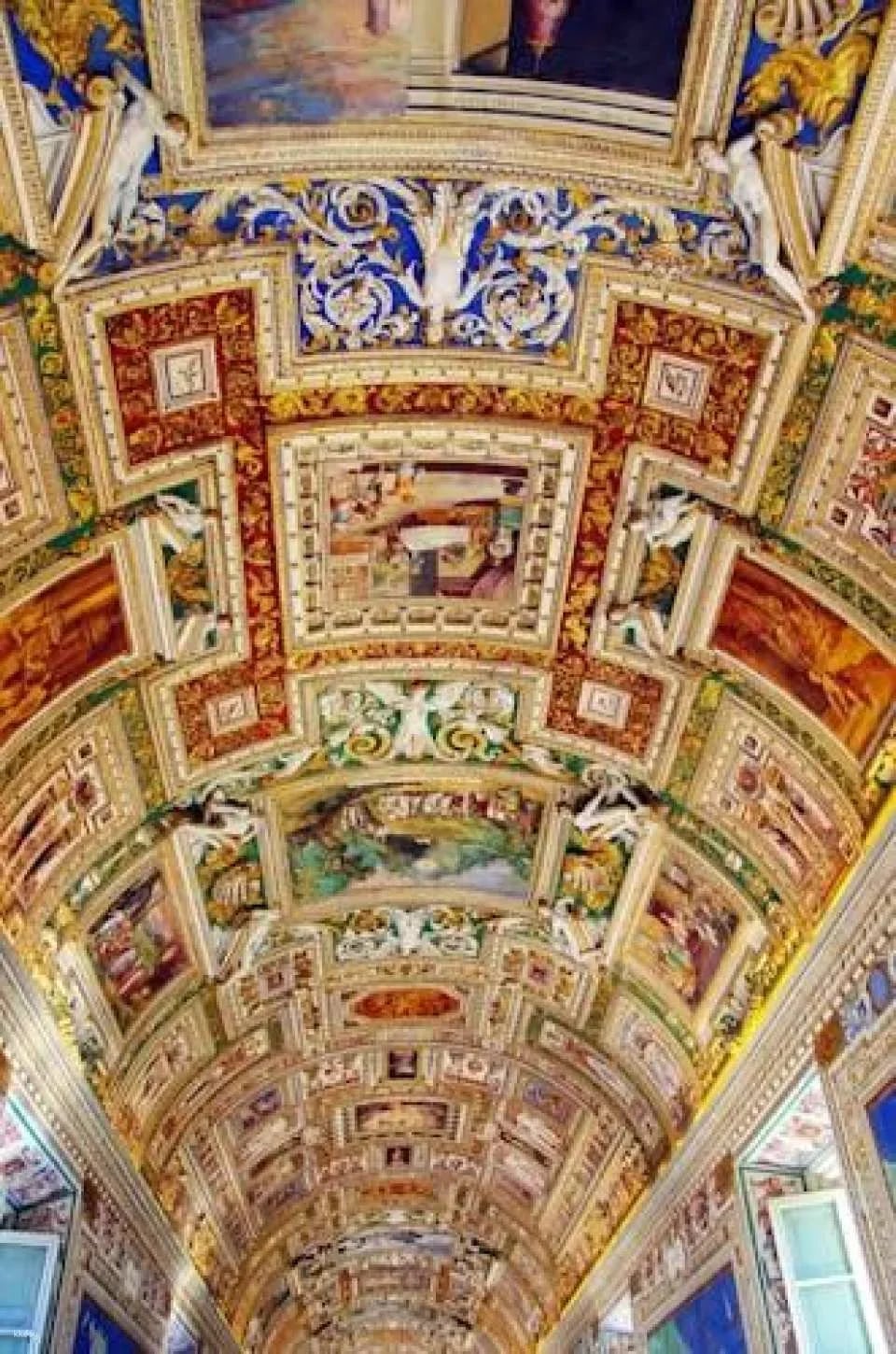 Vatican Museums and Pantheon combo ticket with audio guide