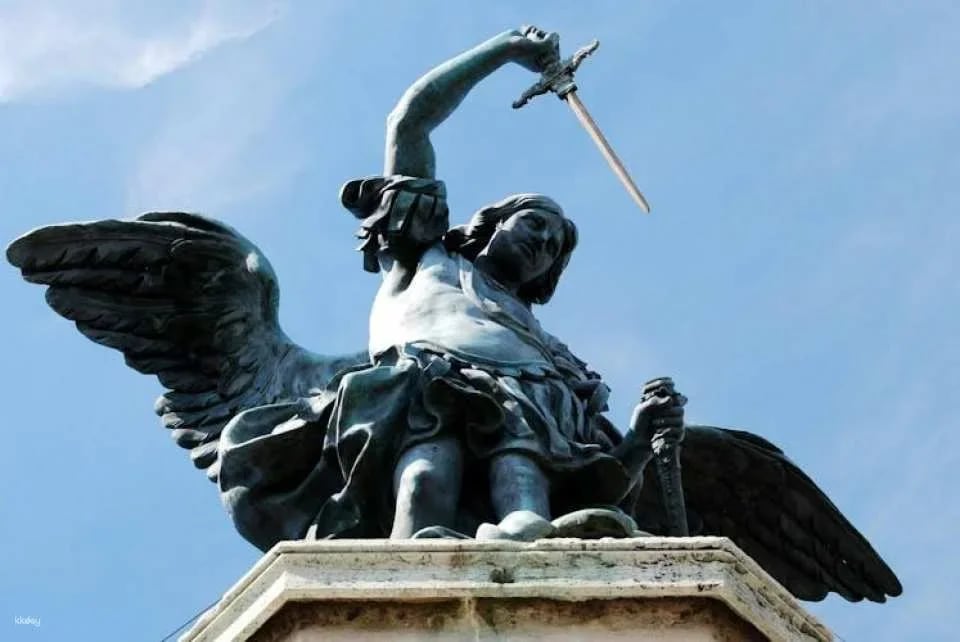 Access to Castel Sant'Angelo with audio guide