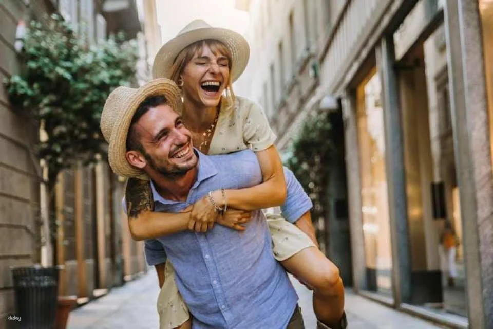 Stories of Berlin, private walking tour for couples