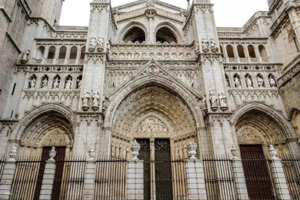 Cathedral of Toledo tickets and guided visit