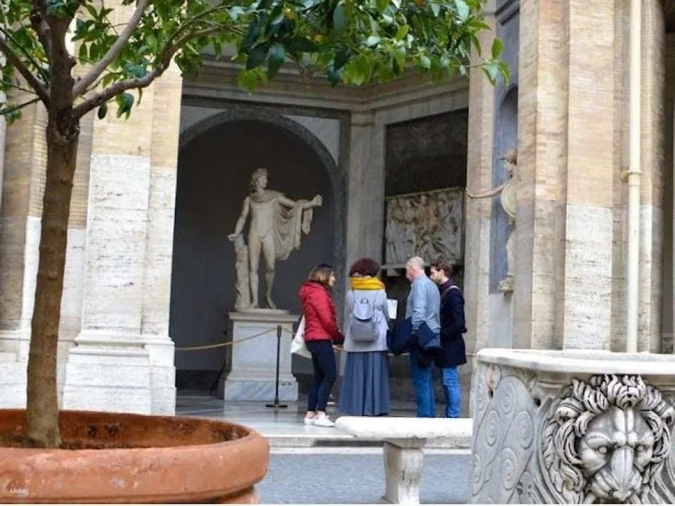 Vatican Museums early-bird private tour