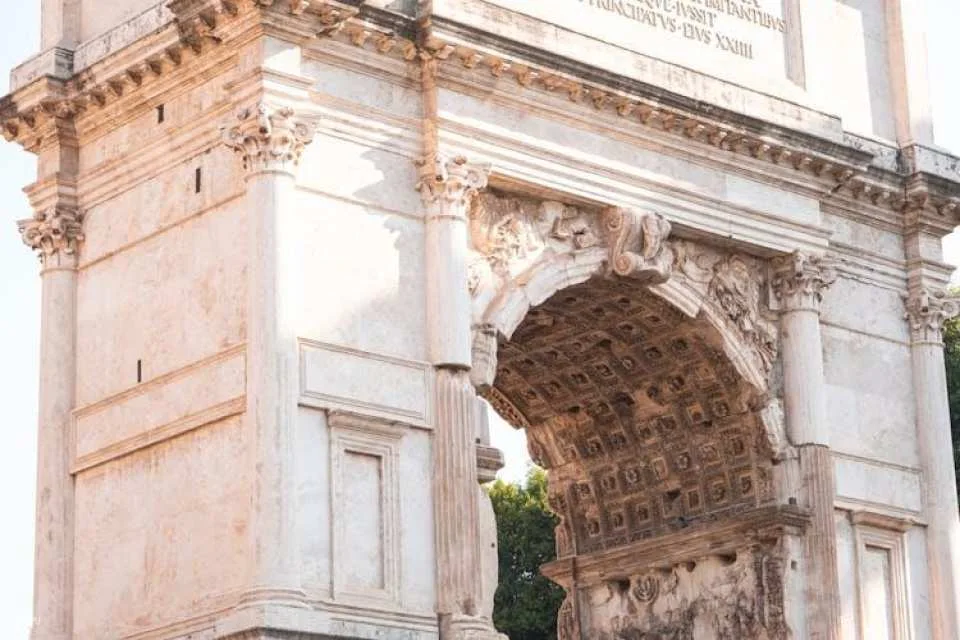 Colosseum, Arena Floor, Roman Forum and Palatine Hill Guided Tour
