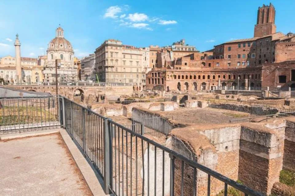 Colosseum, Arena Floor, Roman Forum and Palatine Hill Guided Tour