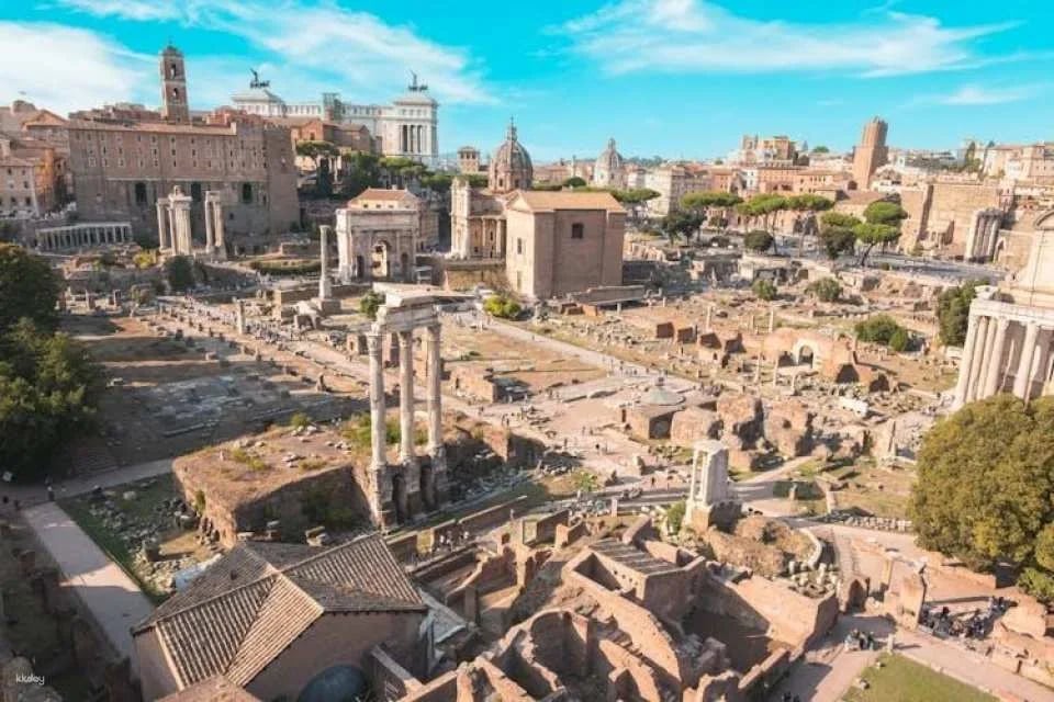 Colosseum, Arena Floor, Roman Forum and Palatine Hill Guided Tour