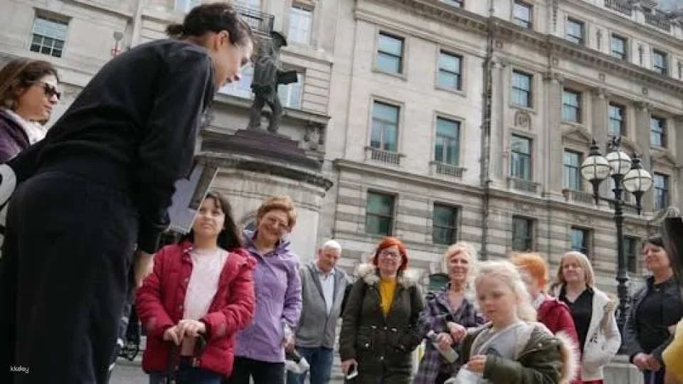 Mary Poppins walking tour of London