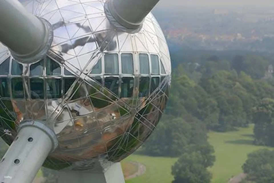 Atomium Brussels self-guided audio tour