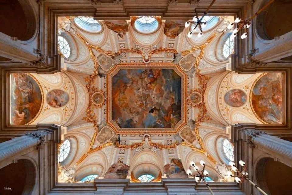 Royal Palace of Madrid in-app audio tour