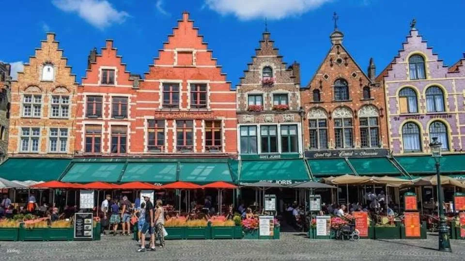 Breathtaking Bruges private walking tour