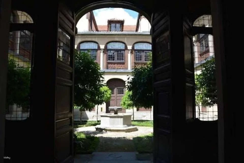 Guided tour of the Monastery of Las Descalzas Reales