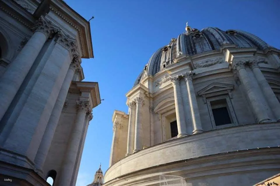 St. Peter's Basilica reserved entry and audioguide