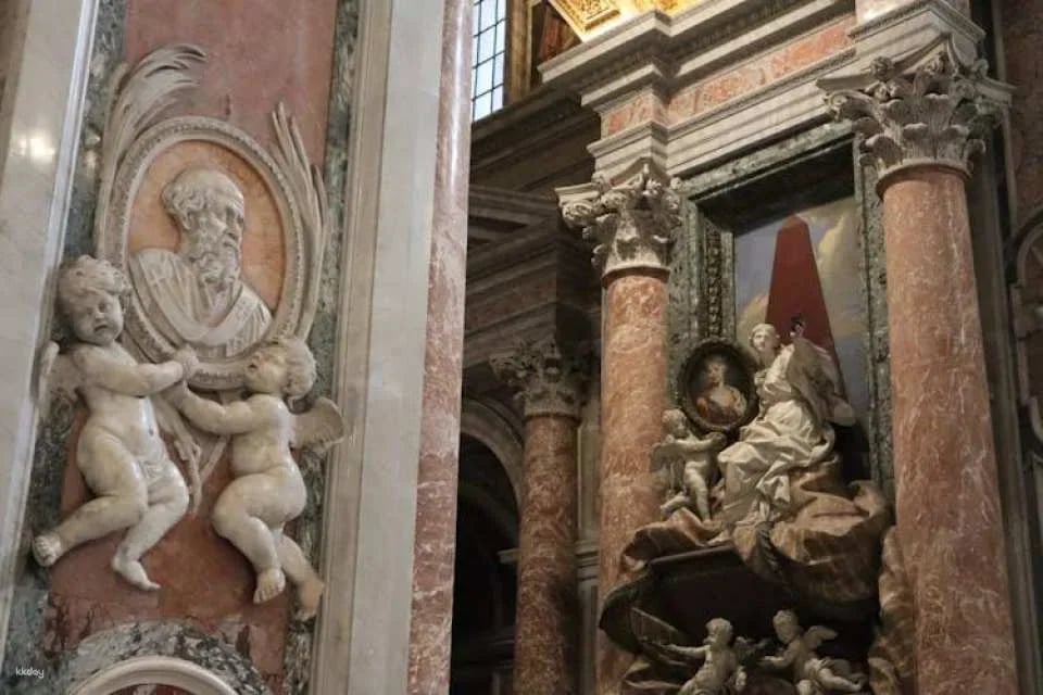 St. Peter's Basilica reserved entry and audioguide