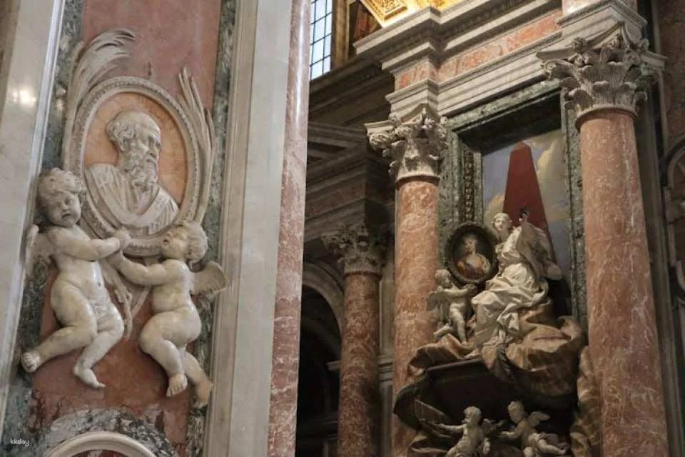 St. Peter's Basilica reserved entry and audioguide