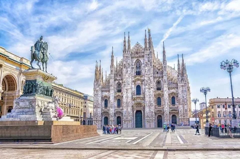 Italy audio guide with TravelMate app