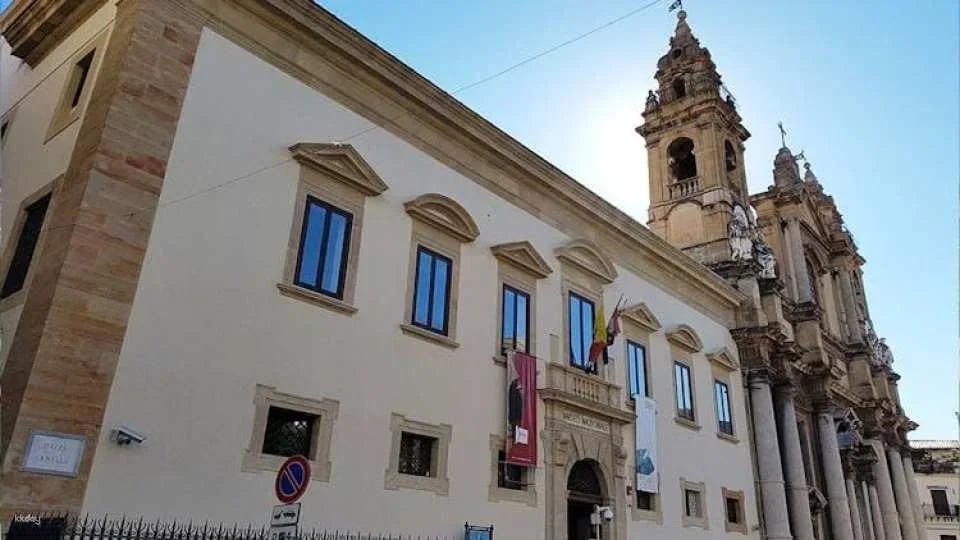 Palermo audio guide with TravelMate app
