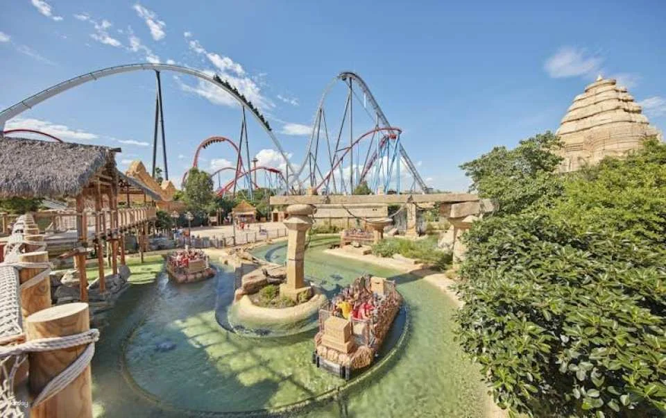 Caribe Aquatic Park by day and PortAventura Park by night 1-day combo