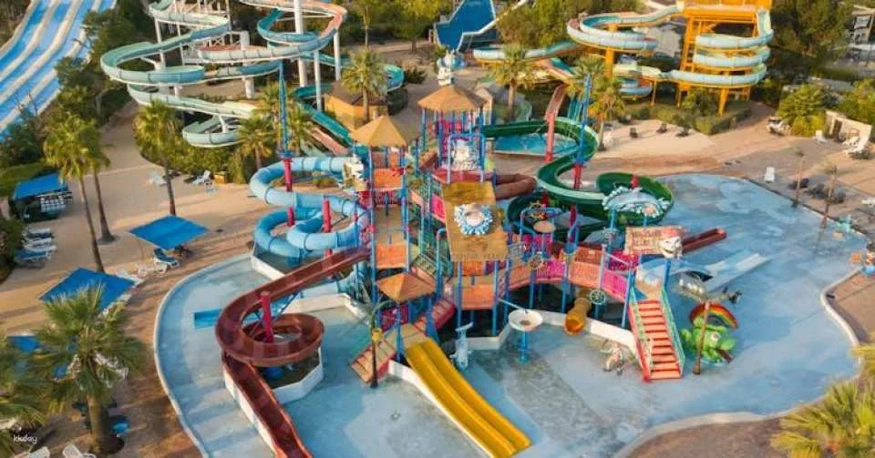 Aquasplash Antibes water park entrance tickets