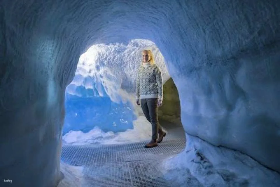 Wonders of Iceland experience at Perlan