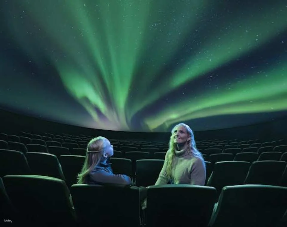 Wonders of Iceland experience at Perlan