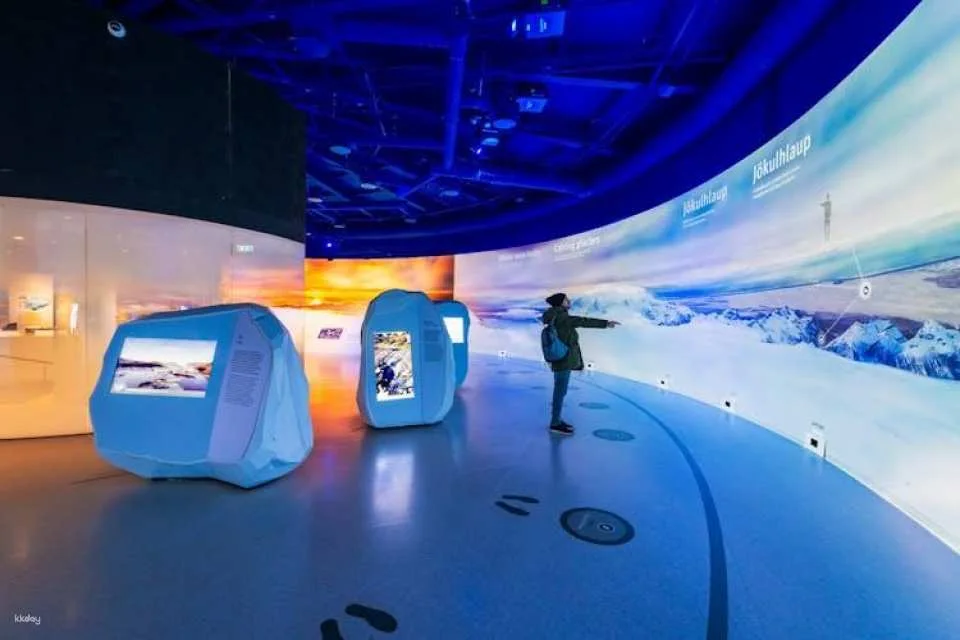 Wonders of Iceland experience at Perlan