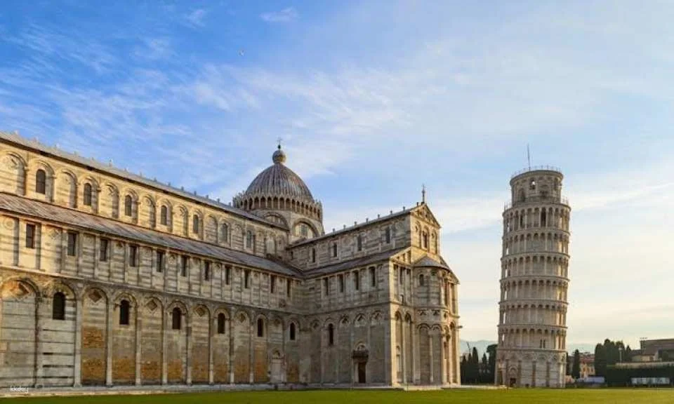 Pisa Leaning Tower and Cathedral entrance tickets