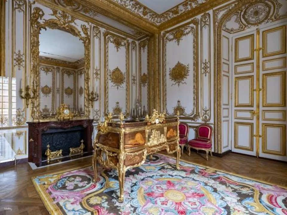 Versailles Palace - Guided visit of the King's Private Apartments