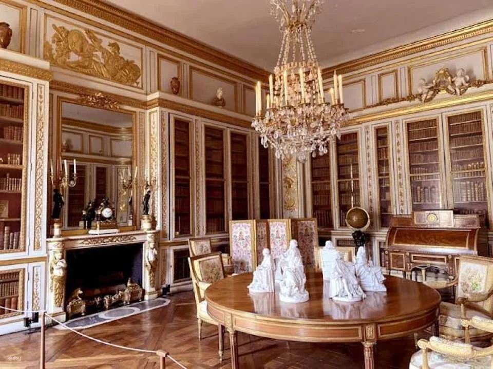 Versailles Palace - Guided visit of the King's Private Apartments