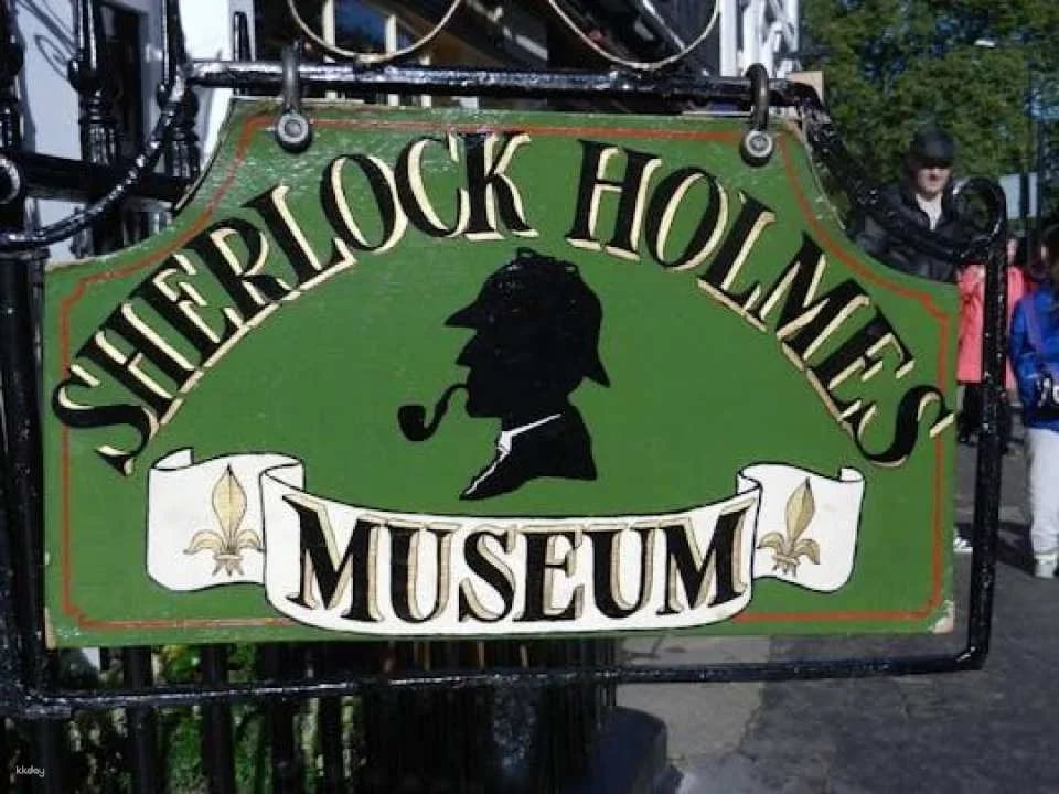 Sherlock Holmes Museum & Westminster Private Walking Tour