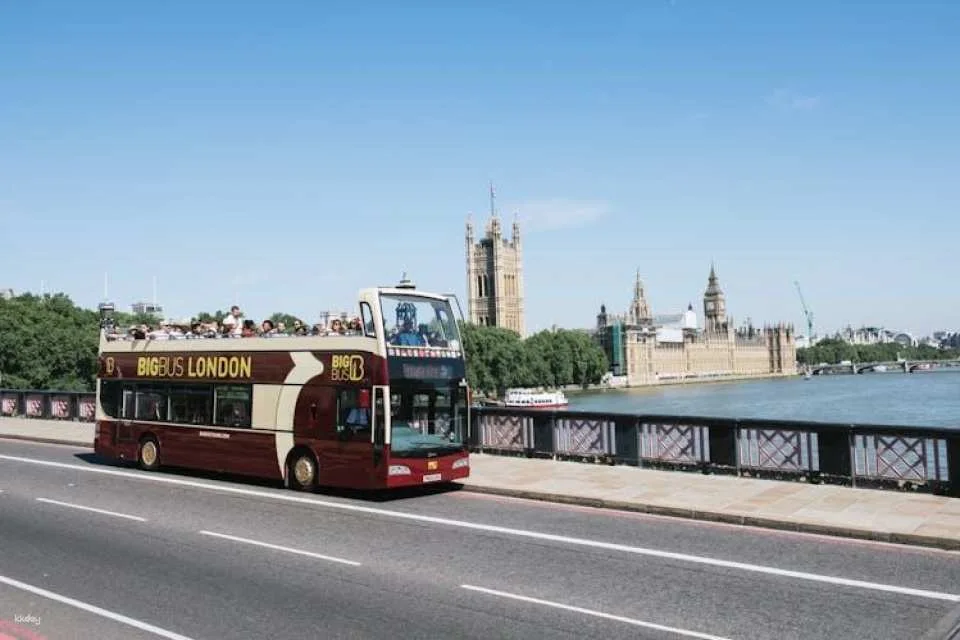 Big Bus tour of London
