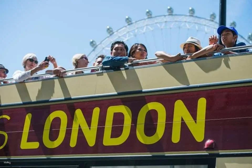 Big Bus tour of London