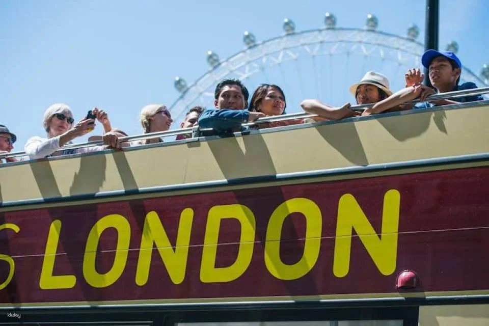 Big Bus tour of London