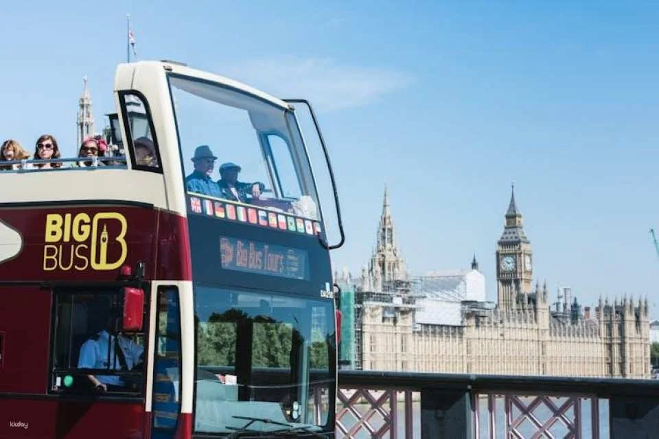 Big Bus tour of London