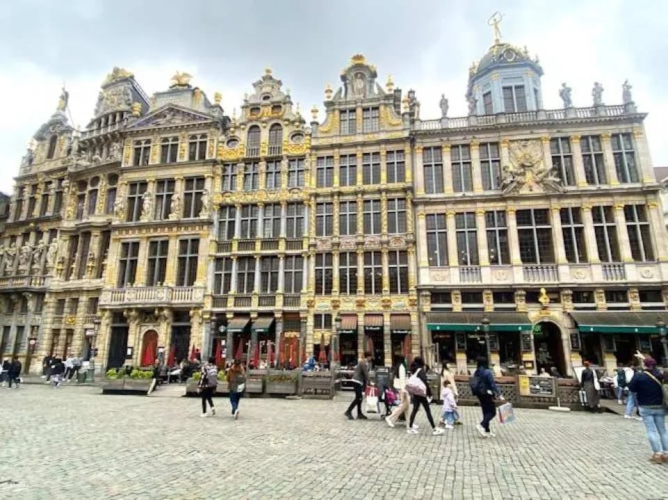 Brussels and Bruges from Amsterdam guided tour