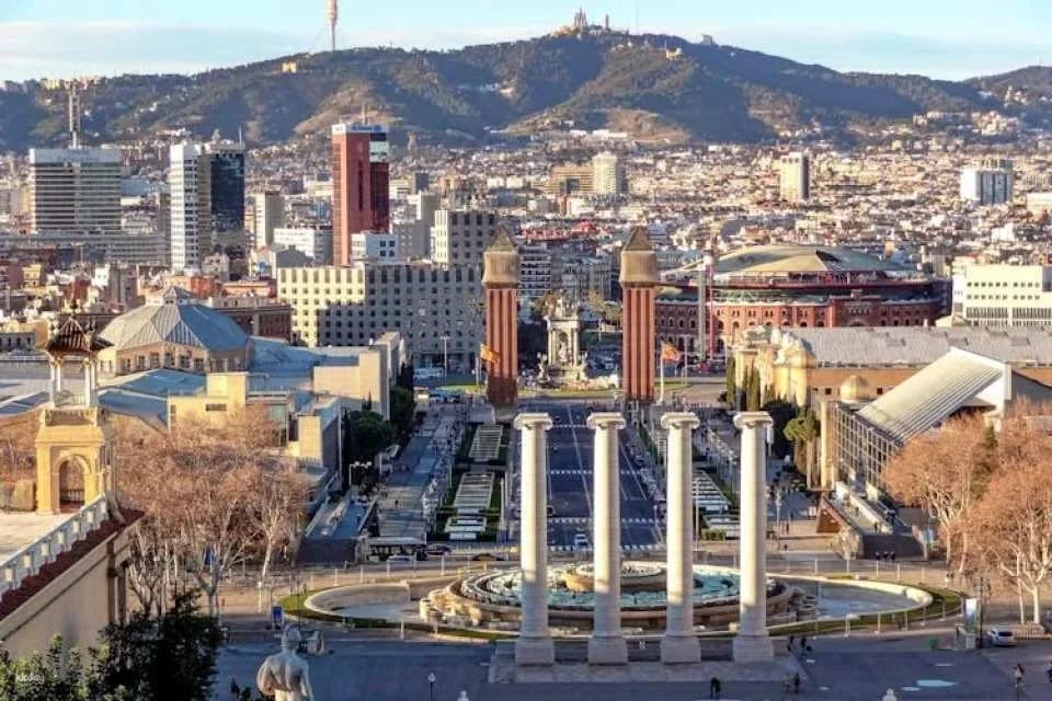 Barcelona private tour with entrance to the Sagrada Familia