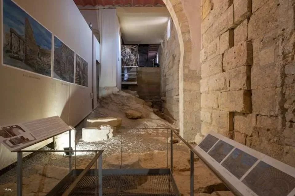 Tarragona Cathedral self-guided tour with audio guide