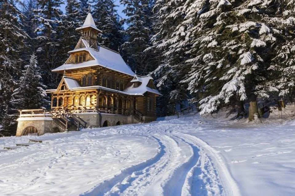 Explore Zakopane by yourself with additional visit to Gubalowka Mountain, Thermal Pools or Ski Jump