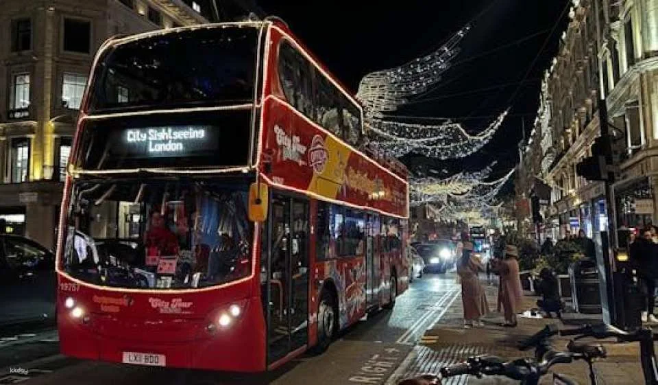 Christmas lights bus tour with hop-on hop-off Thames River pass
