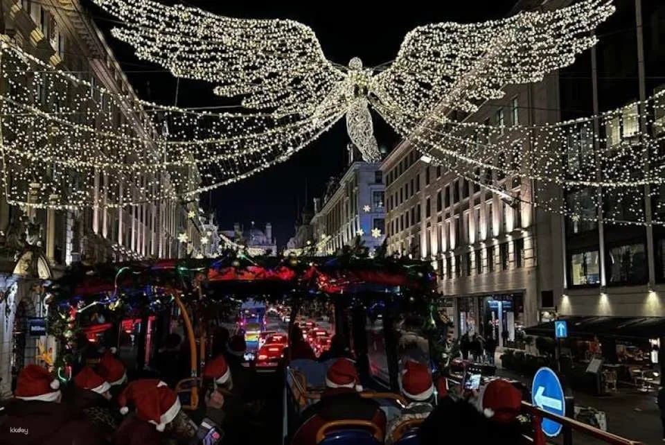 Christmas lights bus tour with hop-on hop-off Thames River pass