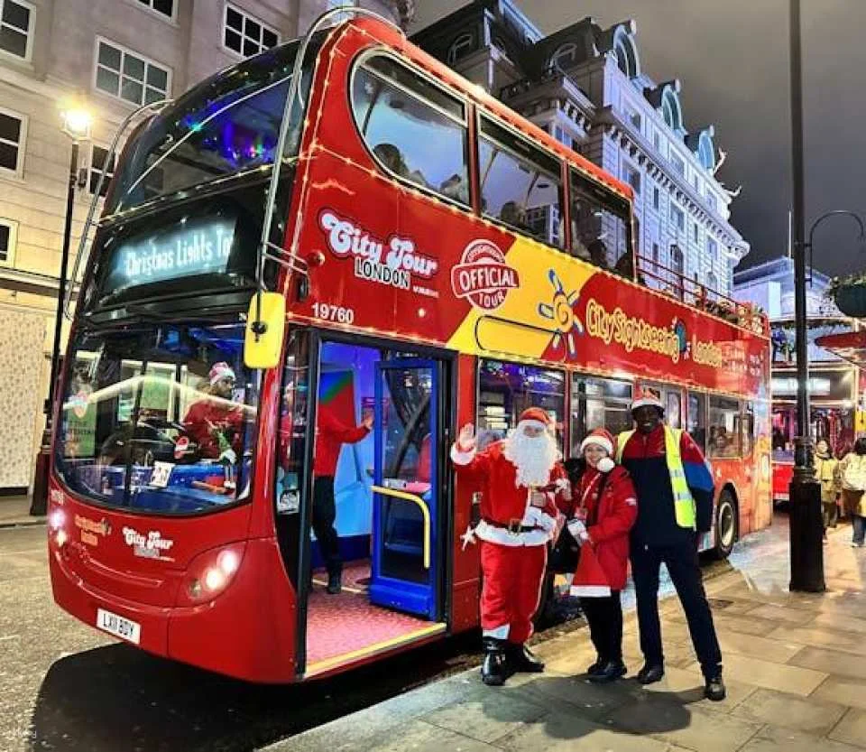 Christmas lights bus tour with hop-on hop-off Thames River pass