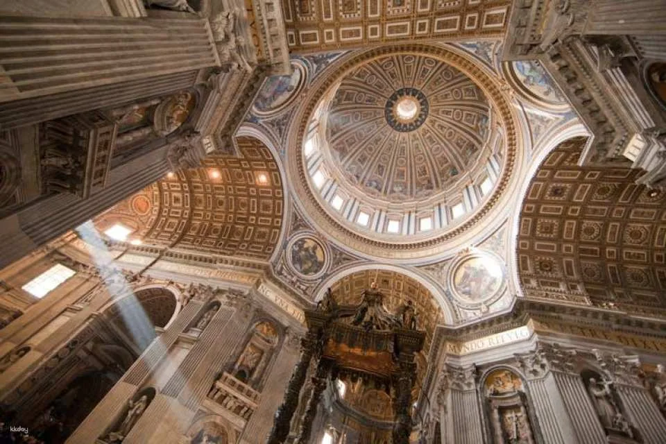 St Peters Basilica guided tour with optional dome access