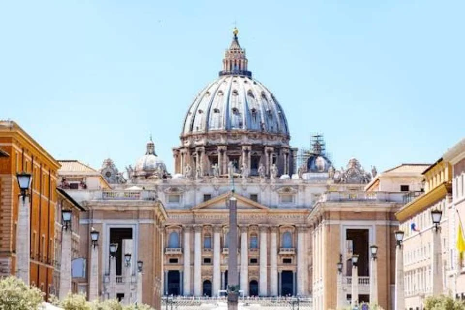 St. Peter's Basilica skip-the-line ticket with audio guide