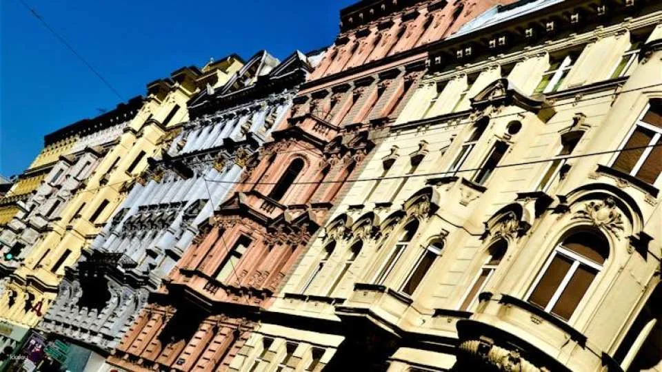 Self-guided discovery walk in Vienna’s center