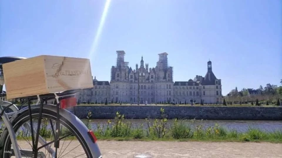 E-Bike Tour to Chambord from Villesavin