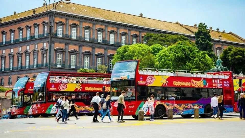 Naples pass with Pompeii, Underground and hop-on hop-off bus tour