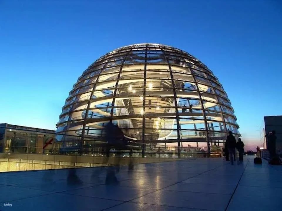 Berlin highlights tour with Neue Nationalgalerie Ticket