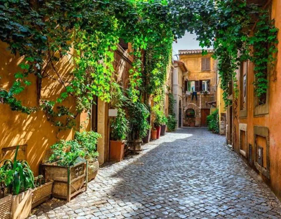 Campo de' Fiori, Villa Farnesina and Trastevere walking tour