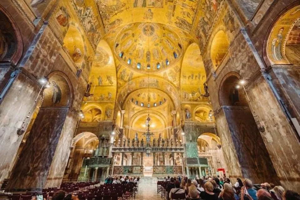 Doge’s Palace Secret Passages Tour with Casanova’s Cell & St. Mark's