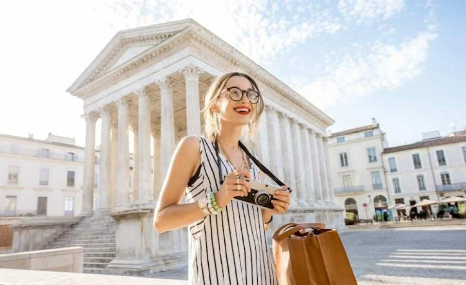 Nimes Arena and city tour with audio guide