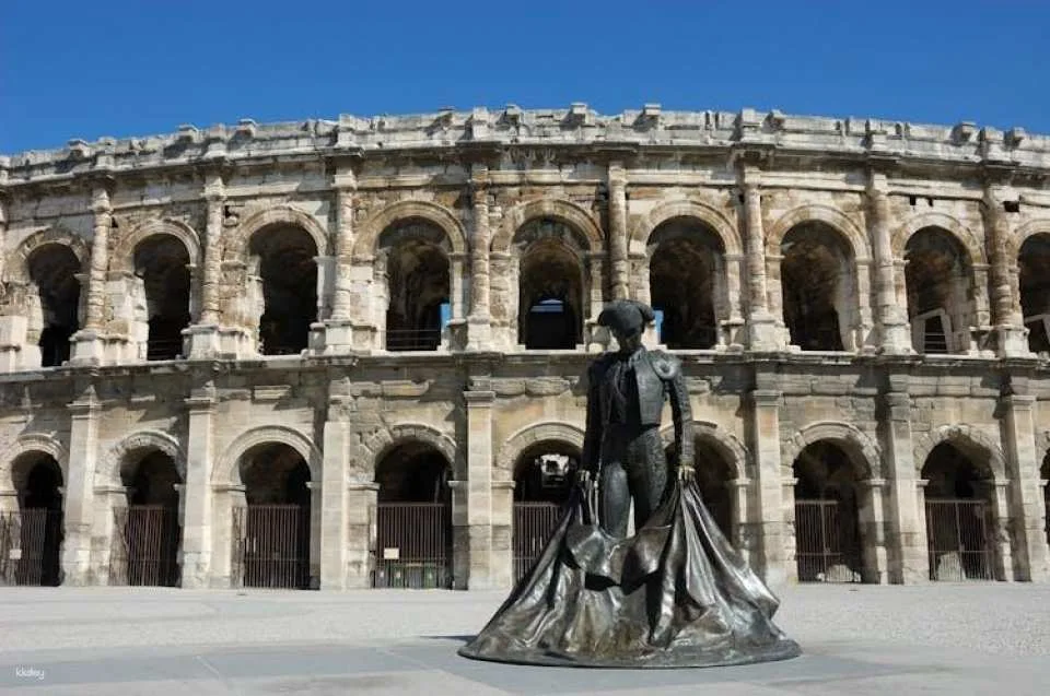 Nimes Arena and city tour with audio guide